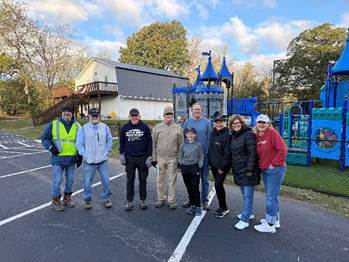 Rotary Club of Clayton October 22 newsletter: October 17 food distribution photo 1.